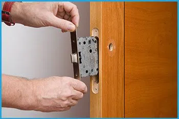 Lock Locksmith Services Wilberforce, OH 937-388-4009 Lock Locksmith Services Wilberforce, OH 937-388-4009 - 13-new-locks-installation