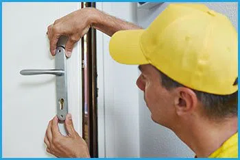Lock Locksmith Services Wilberforce, OH 937-388-4009 - 4-professional-locksmith